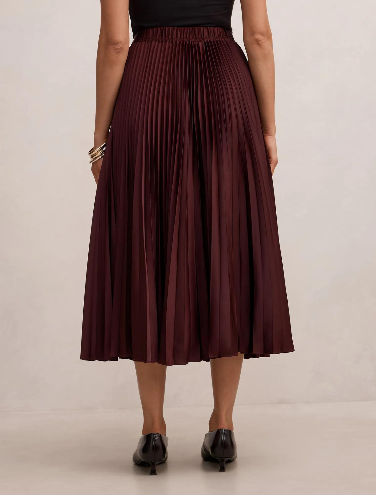Ester Satin Pleated Skirt Shiraz Red