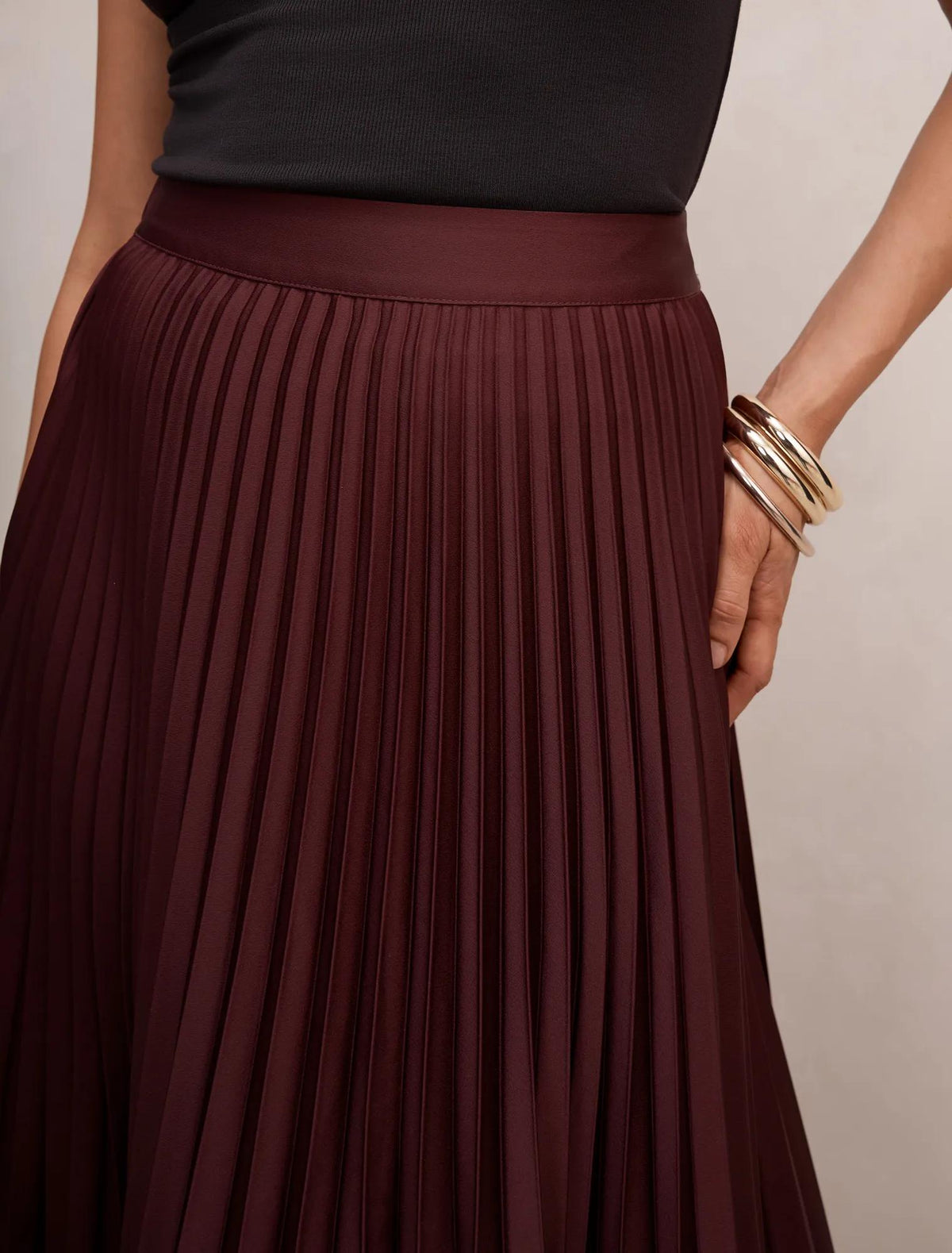 Ester Satin Pleated Skirt Shiraz Red