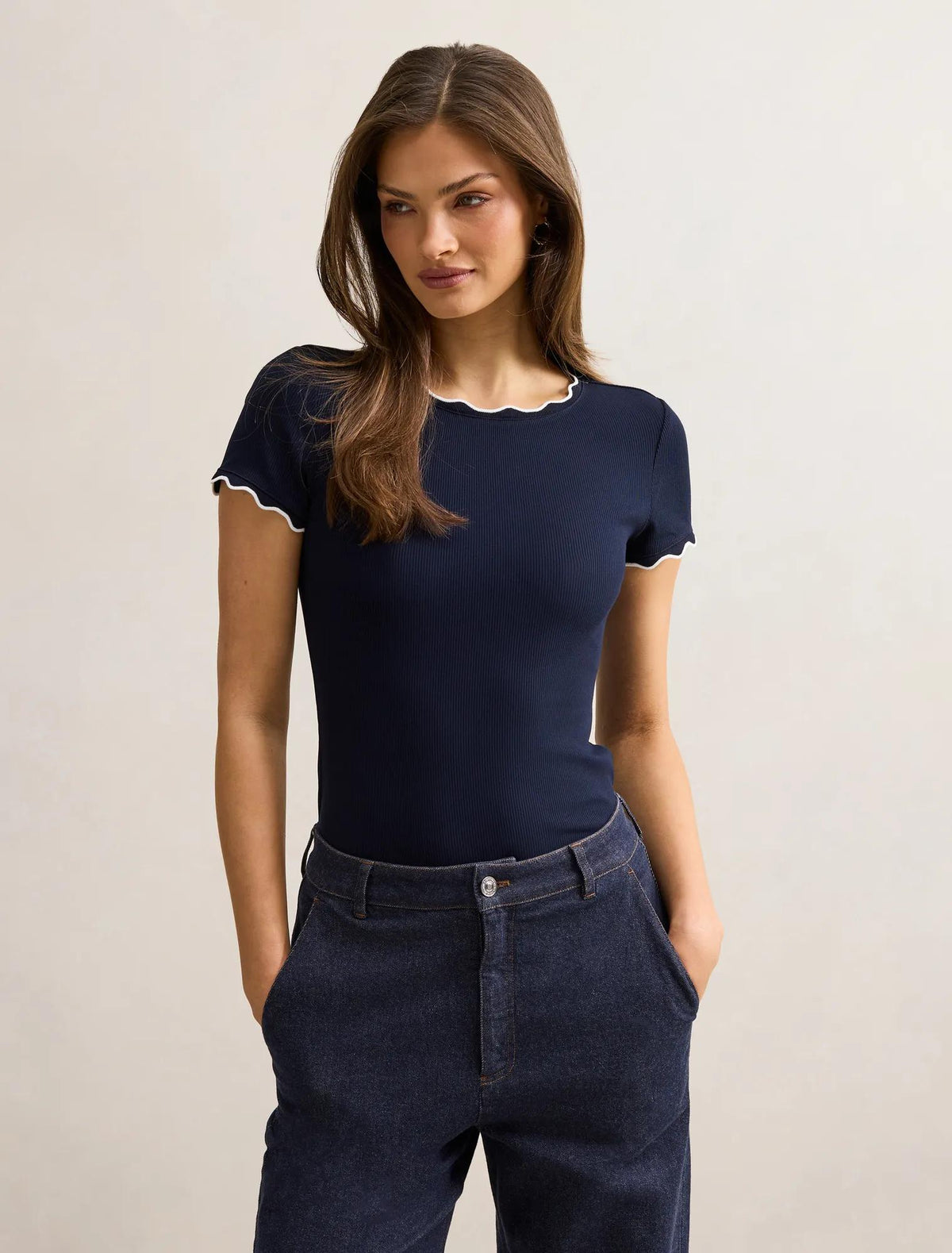 Rebecca Scallop Trim Tee Navy / Porcelain