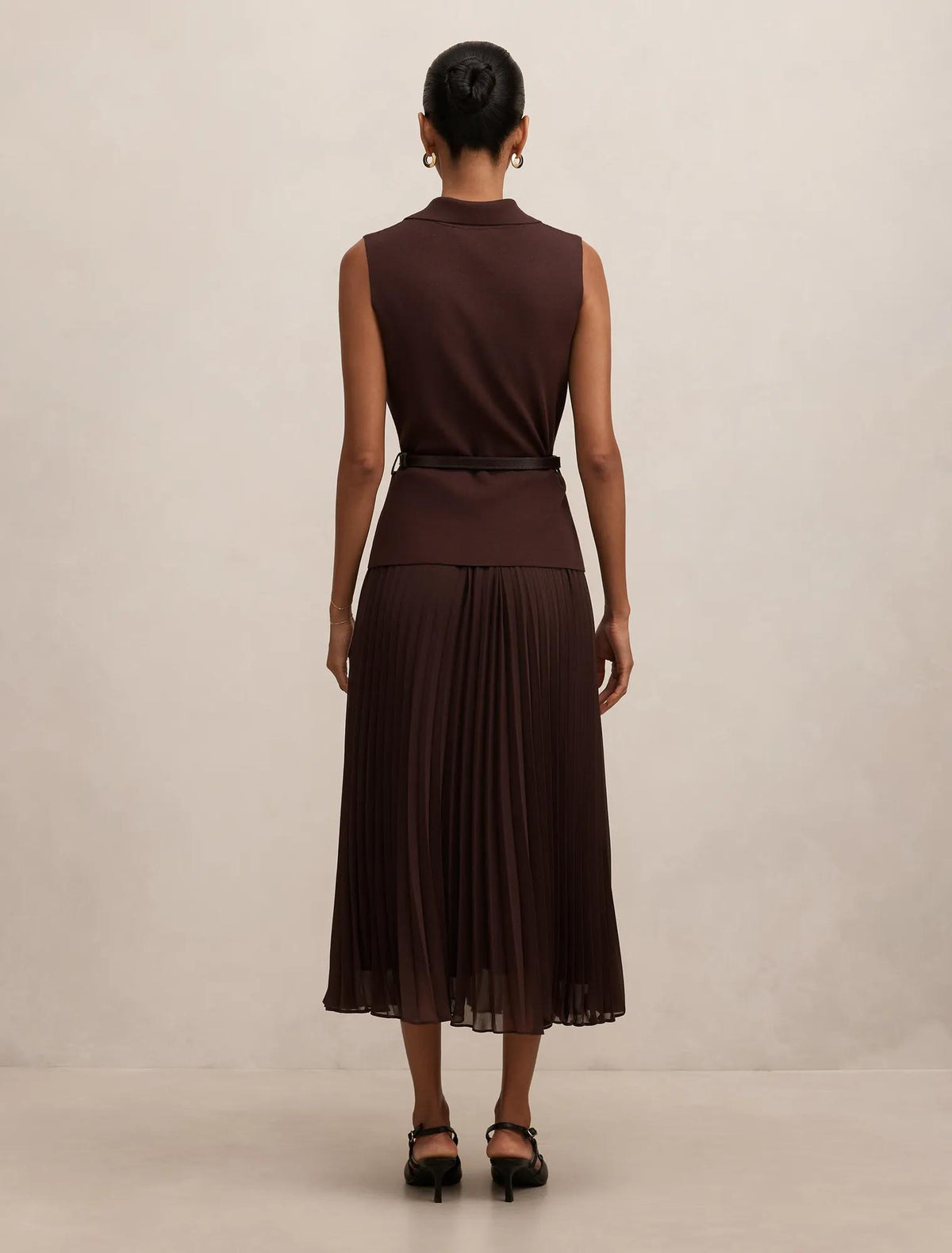 Chelsea Petite Pleat Mixed Midi Dress Chocolate