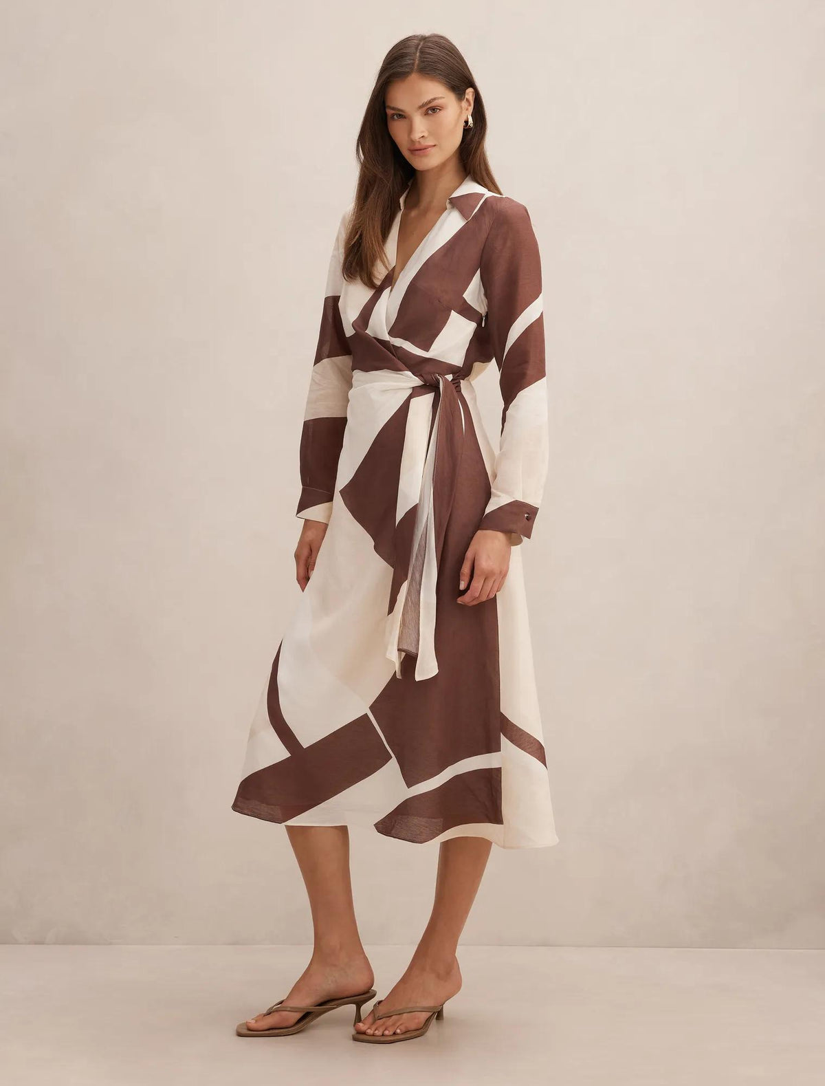 Angelina Long Sleeve Tie Midi Dress Driftwood Geo