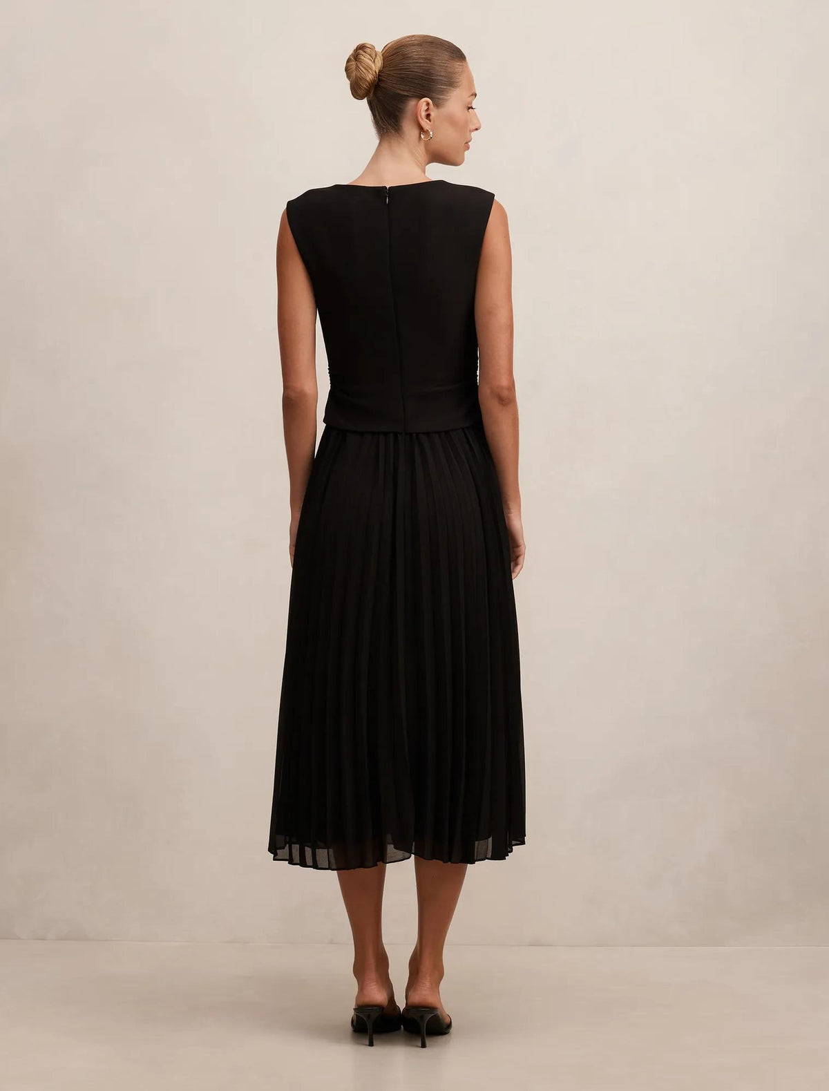 Emilia 2-in-1 Pleated Midi Dress Black