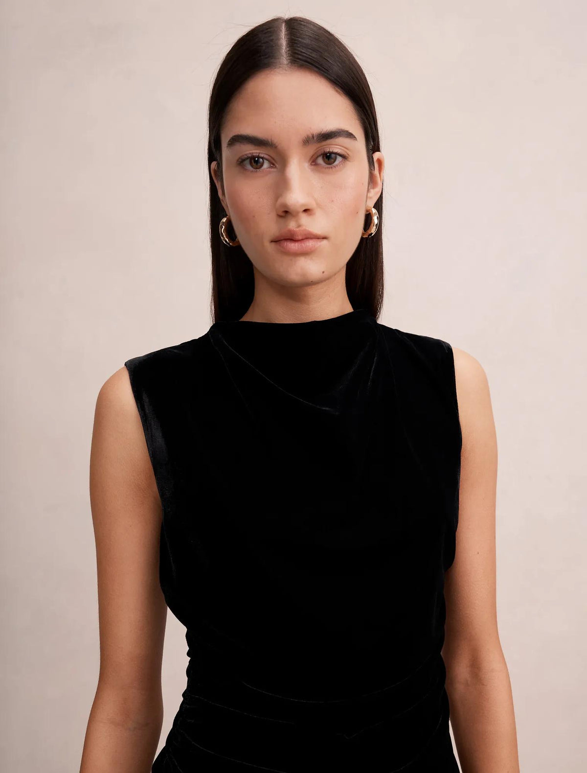Iris High Neck Velvet Mini Dress Black