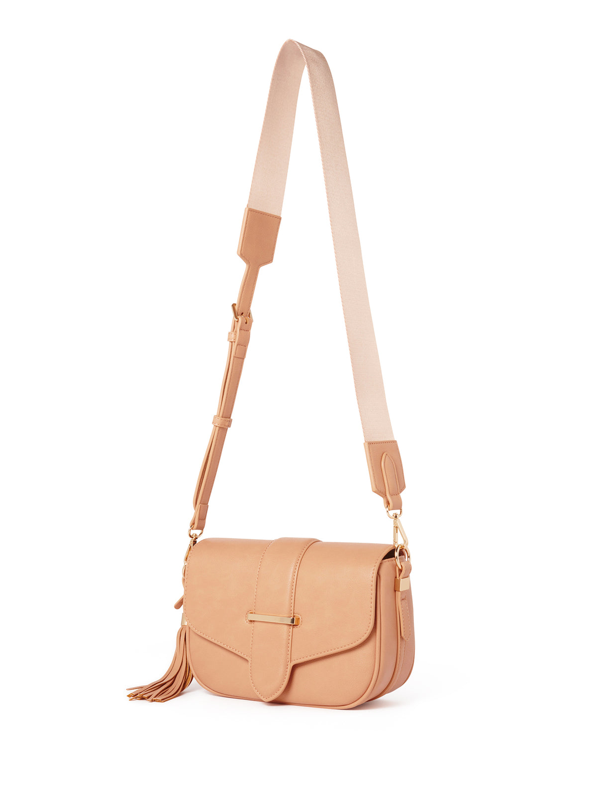 Thea Tassel Saddle Bag - Signature Camel_mannequin
