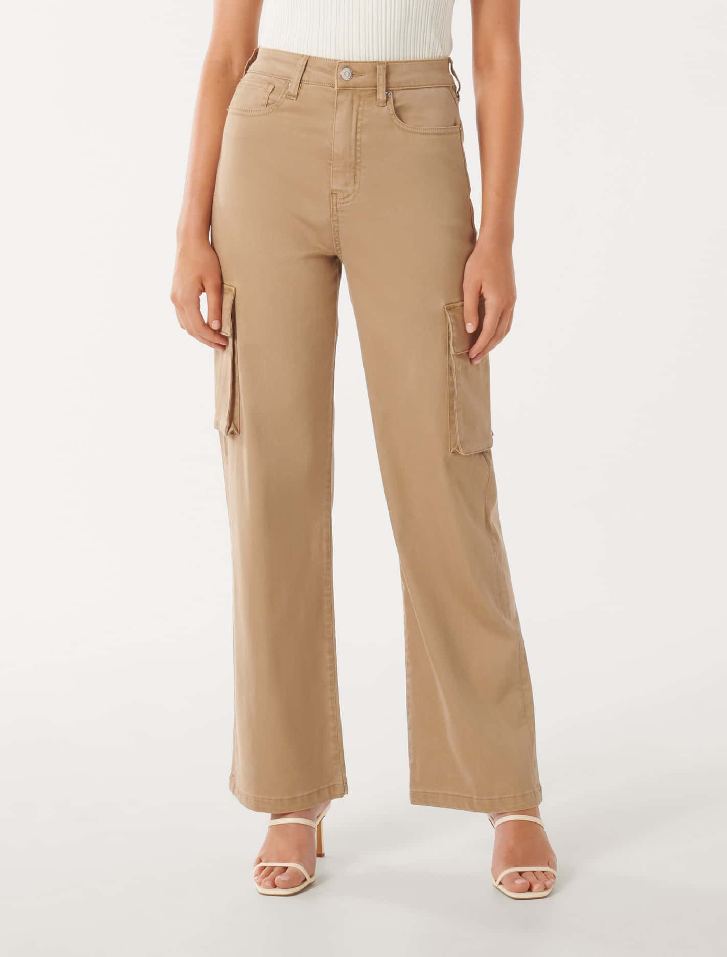 Forever New Women's Cara Cargo Wide Leg in Neutral