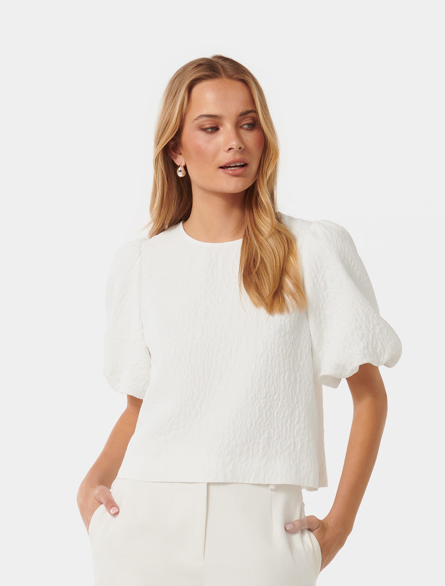 Forever New Women's Nara Textured Puff-Sleeve Top in Porcelain